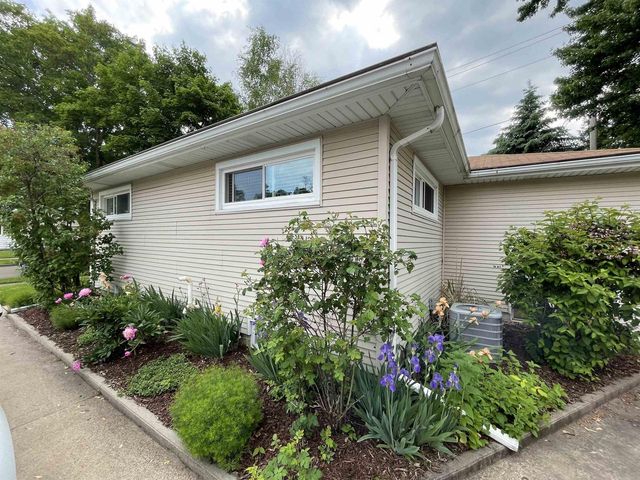 1342 E FRANCES STREET, Appleton, WI 54911