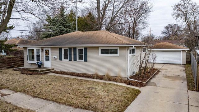 1342 E FRANCES STREET, Appleton, WI 54911