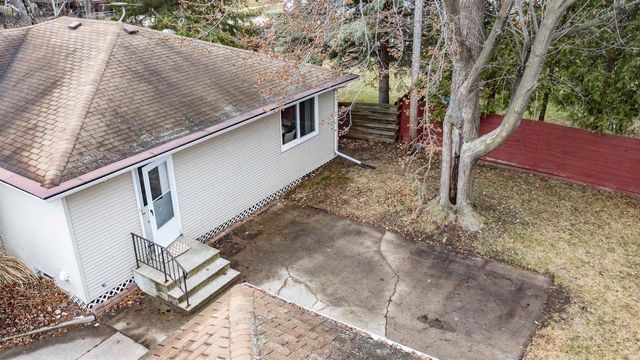 1342 E FRANCES STREET, Appleton, WI 54911