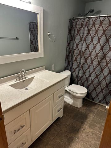 3025 18th Street S, Fargo, ND 58103