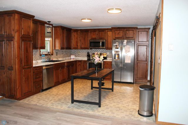 3025 18th Street S, Fargo, ND 58103