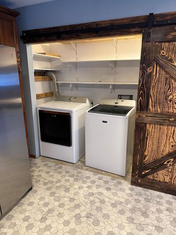 3025 18th Street S, Fargo, ND 58103