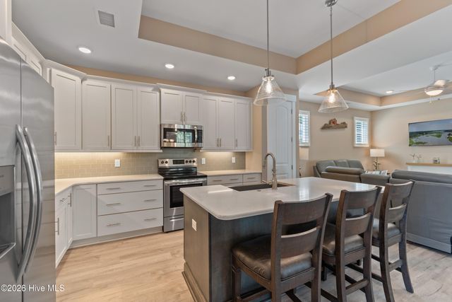 1574 Harbour Place Drive, Calabash, NC 28467