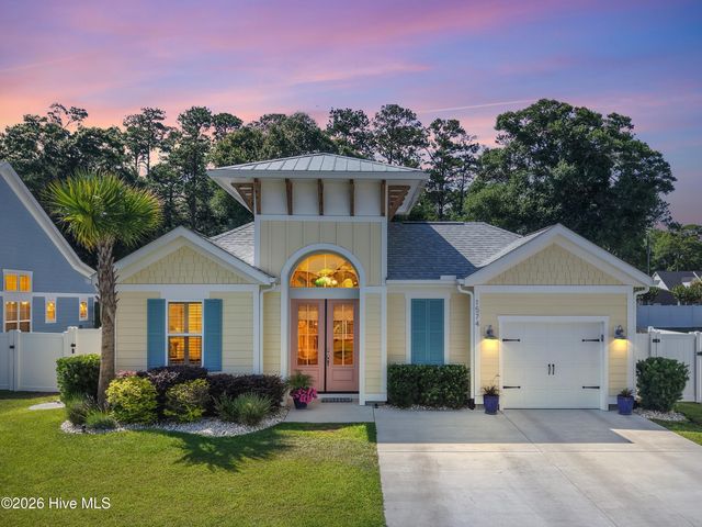 1574 Harbour Place Drive, Calabash, NC 28467