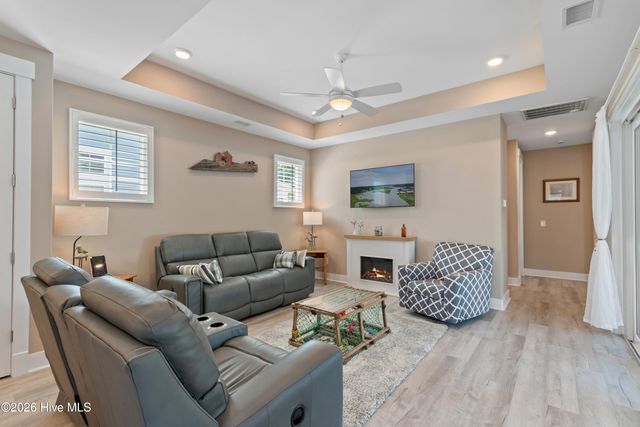 1574 Harbour Place Drive, Calabash, NC 28467
