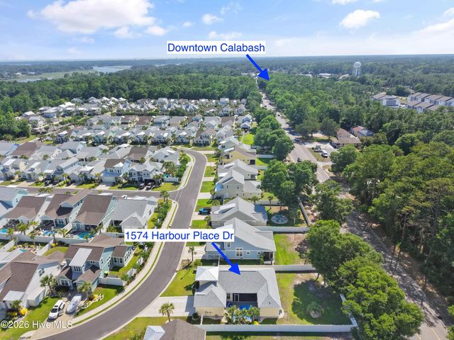 1574 Harbour Place Drive, Calabash, NC 28467