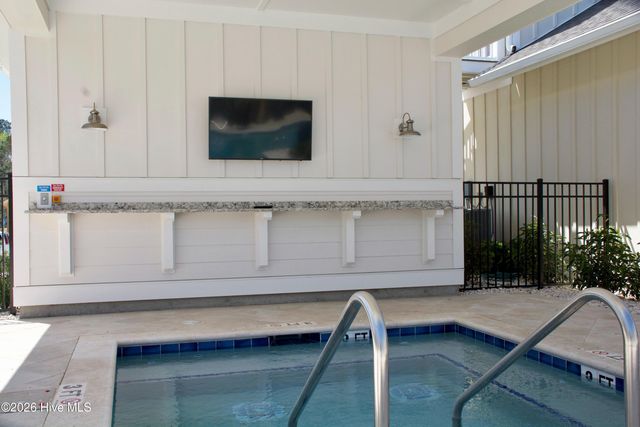 1574 Harbour Place Drive, Calabash, NC 28467