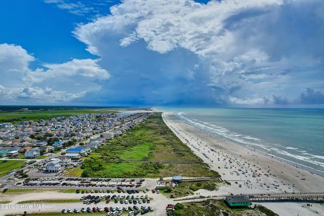 1574 Harbour Place Drive, Calabash, NC 28467