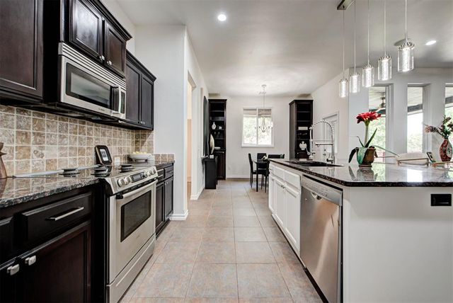 2801 Firewheel Road, Edmond, OK 73013