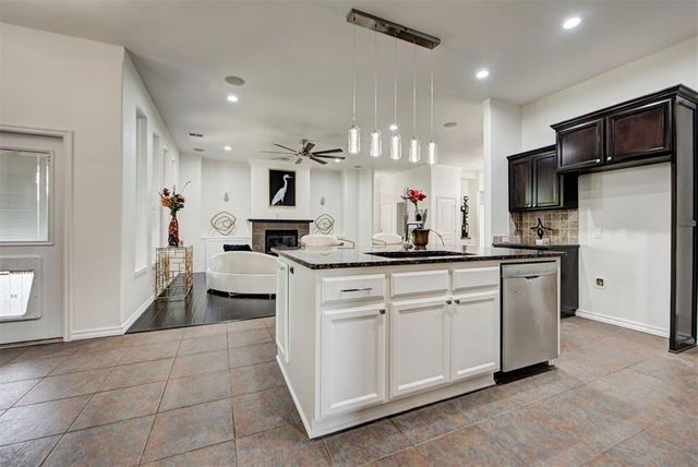 2801 Firewheel Road, Edmond, OK 73013