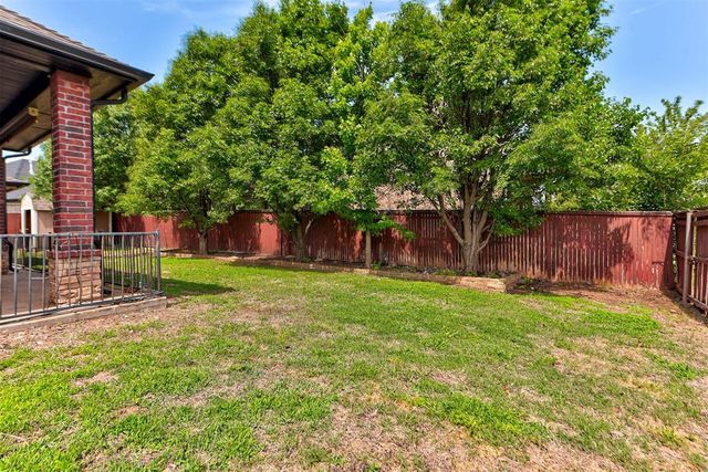 2801 Firewheel Road, Edmond, OK 73013