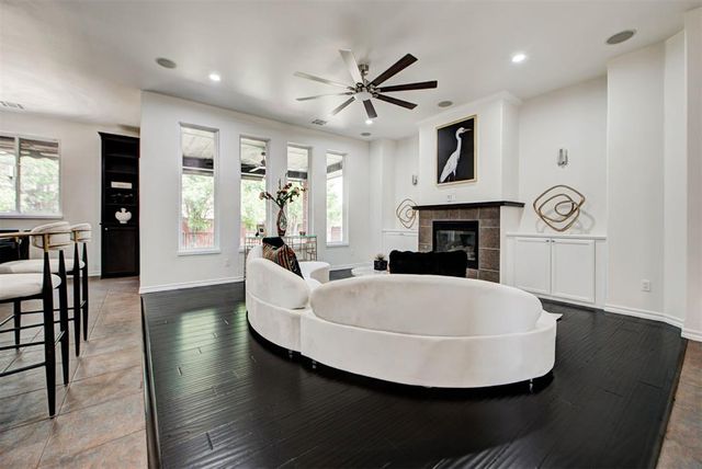2801 Firewheel Road, Edmond, OK 73013