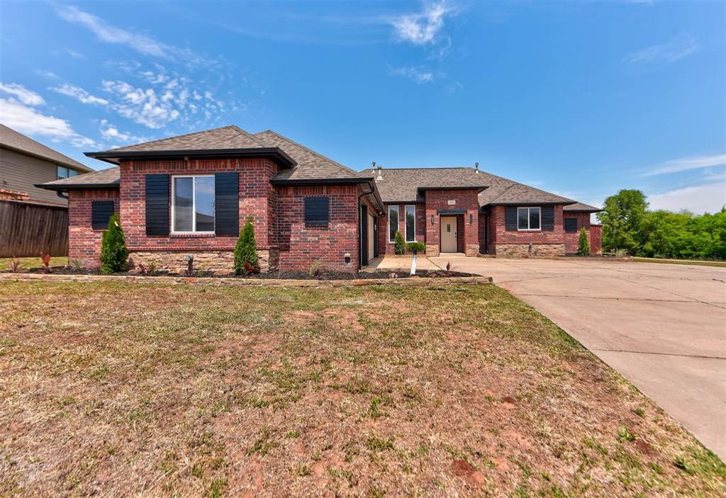 2801 Firewheel Road, Edmond, OK 73013