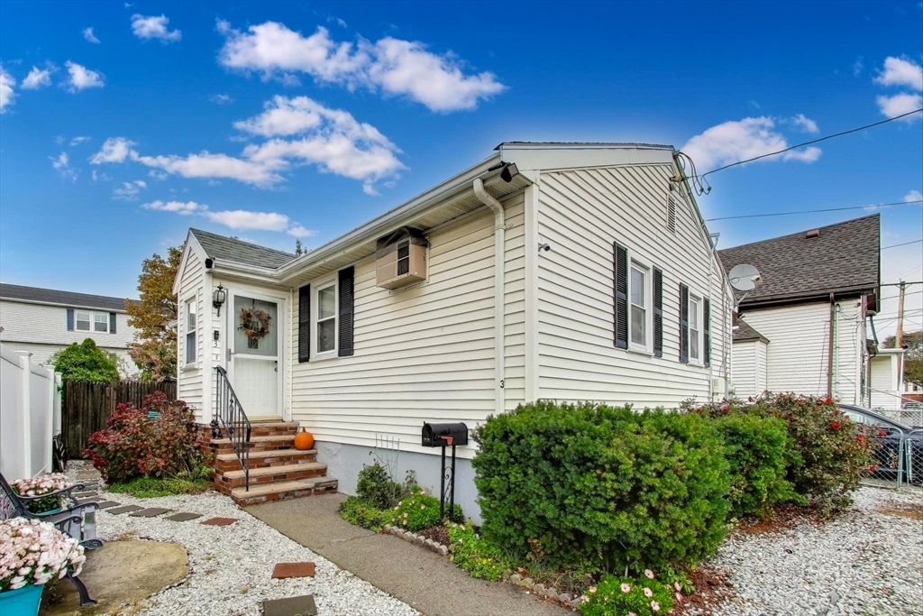 3 River St Ct, Lynn, MA 01905