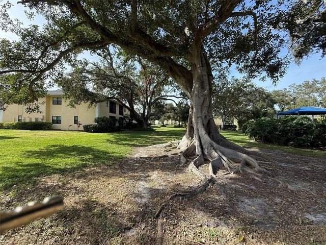 3001 58TH AVENUE S 1101, St Petersburg, FL 33712