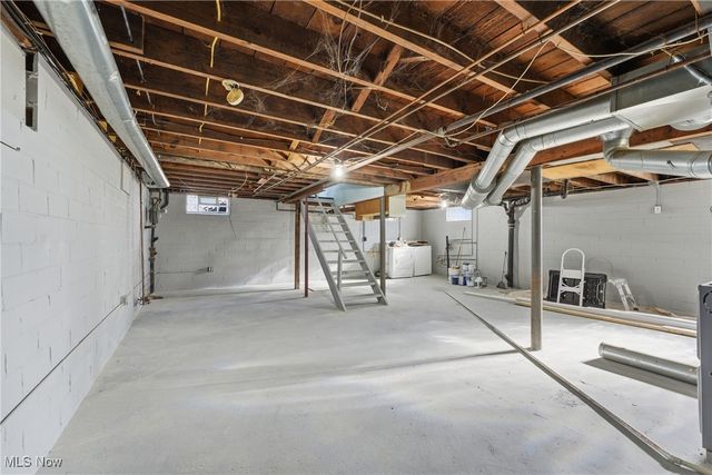 1202 28th Street NE, Canton, OH 44714