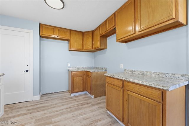 1202 28th Street NE, Canton, OH 44714