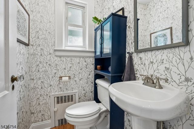 32 Rutgers St, Maplewood Twp., NJ 07040