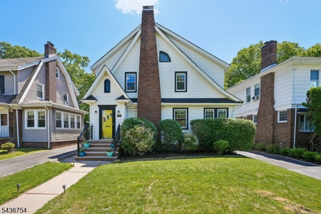 32 Rutgers St, Maplewood Twp., NJ 07040