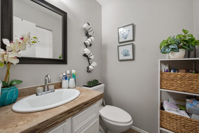 6060 CR 3925, Athens, TX 75752