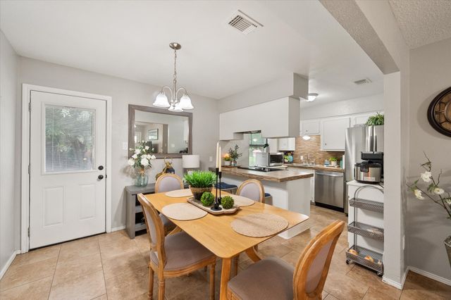 6060 CR 3925, Athens, TX 75752