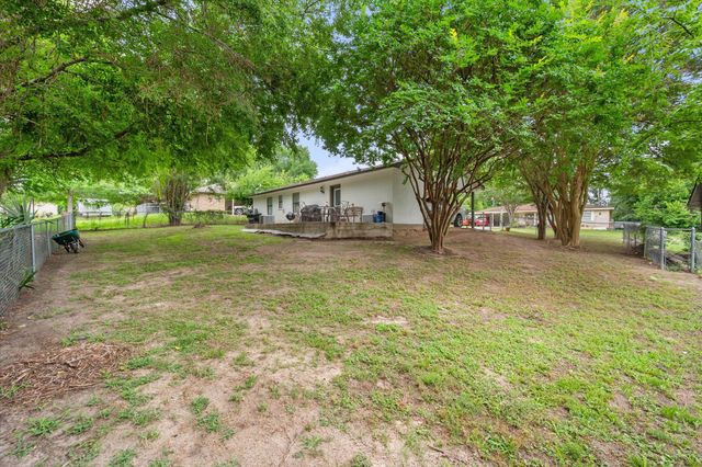 6060 CR 3925, Athens, TX 75752