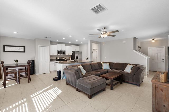 36412 GARDEN WALL WAY, Zephyrhills, FL 33541