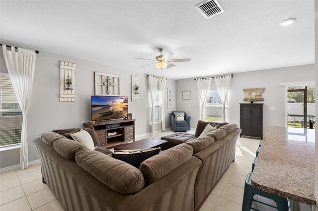 36412 GARDEN WALL WAY, Zephyrhills, FL 33541