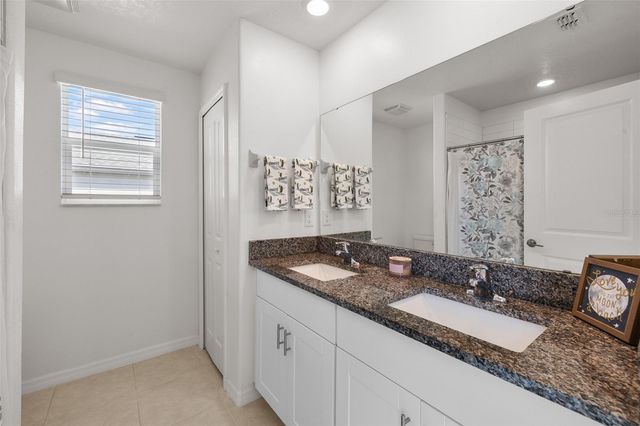 36412 GARDEN WALL WAY, Zephyrhills, FL 33541