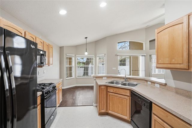 2834 MAYFLOWER LOOP, Clermont, FL 34714