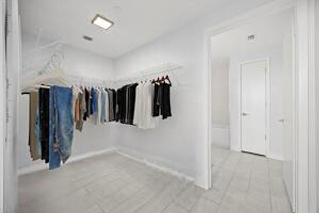 2000 Metropica Way 802, Sunrise, FL 33323