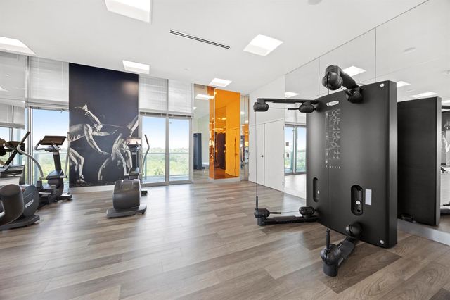 2000 Metropica Way 802, Sunrise, FL 33323