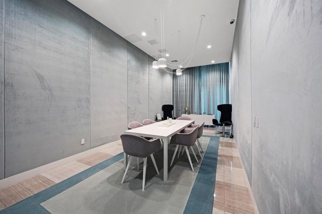 2000 Metropica Way 802, Sunrise, FL 33323