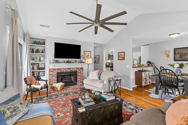 140 Alston Circle, Goose Creek, SC 29445