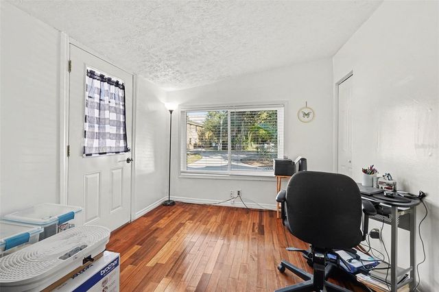 6305 S MACDILL AVENUE, Tampa, FL 33611