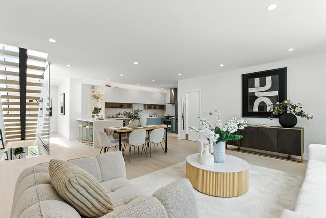 1815 18th Avenue, San Francisco, CA 94122