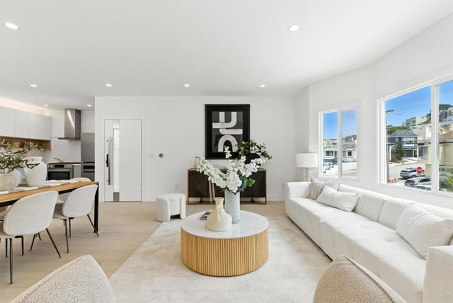1815 18th Avenue, San Francisco, CA 94122