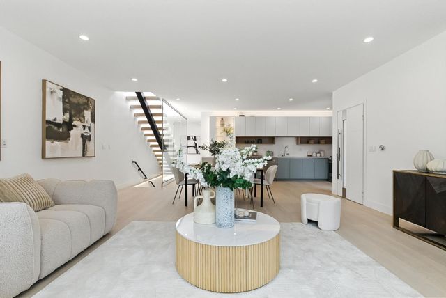 1815 18th Avenue, San Francisco, CA 94122