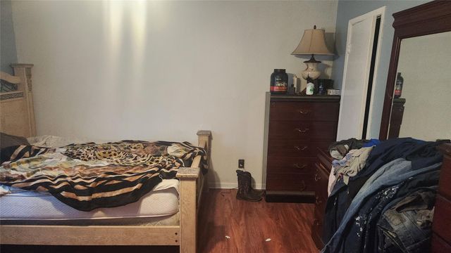 8718 Glen Shadow Drive, Houston, TX 77088