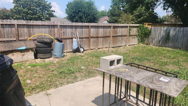 8718 Glen Shadow Drive, Houston, TX 77088