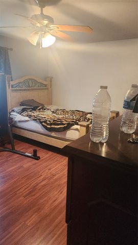 8718 Glen Shadow Drive, Houston, TX 77088