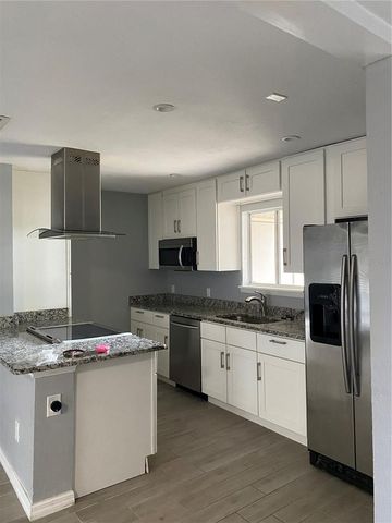 4394 SANDNER DRIVE, Sarasota, FL 34243
