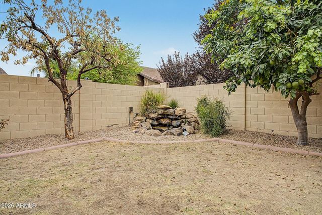 6757 W Tether Trail, Peoria, AZ 85383