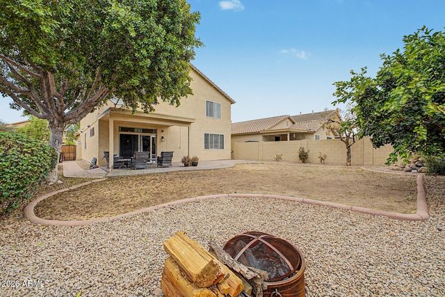 6757 W Tether Trail, Peoria, AZ 85383