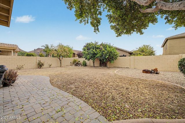 6757 W Tether Trail, Peoria, AZ 85383