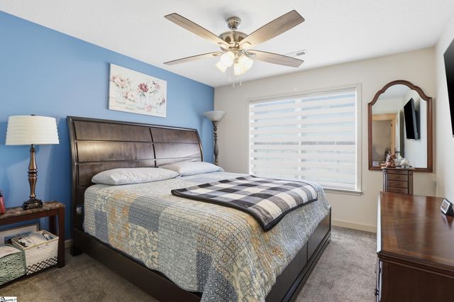 870 Vandenburg Drive, Boiling Springs, SC 29316