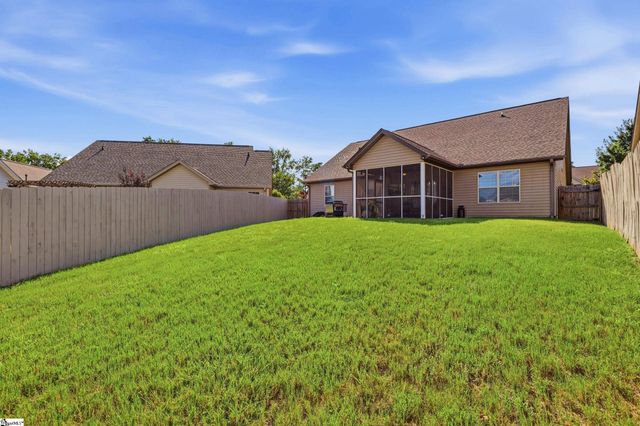870 Vandenburg Drive, Boiling Springs, SC 29316