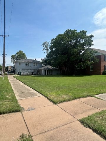 2310 N Francis Avenue, Oklahoma City, OK 73106