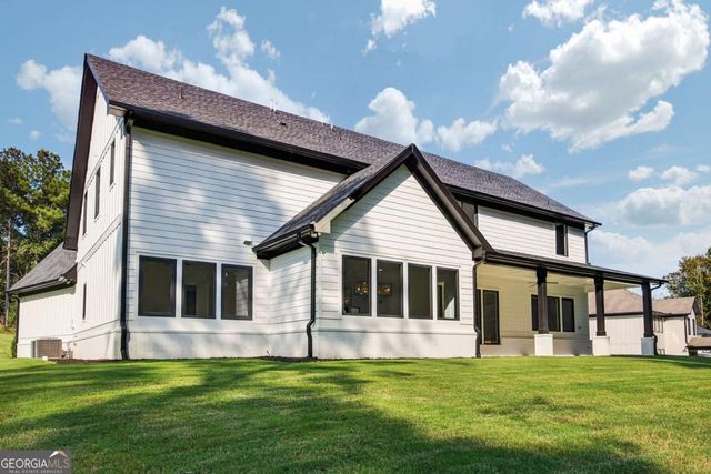 127 Deer Canyon Drive, Auburn, GA 30011