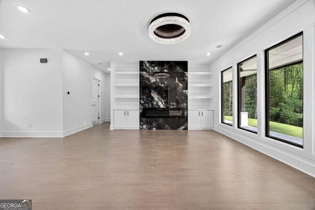 127 Deer Canyon Drive, Auburn, GA 30011